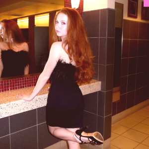 francesca-capaldi Nude OnlyFans Leaks