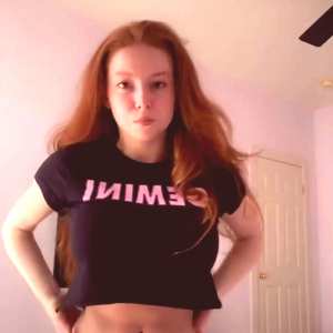 francesca-capaldi Nude OnlyFans Leaks