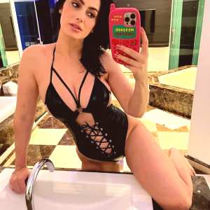 francine-piaia Nude OnlyFans Leaks