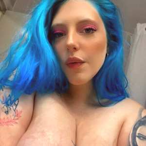 freakykay420 Nude OnlyFans Leaks