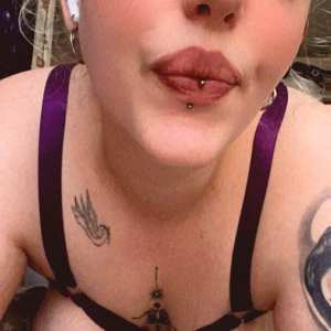 freakykay420 Nude OnlyFans Leaks