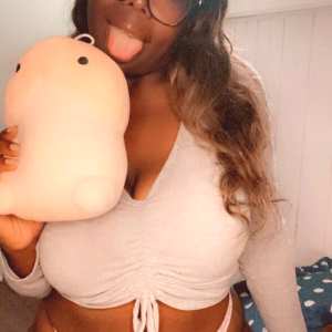 freebigtits6999 Nude OnlyFans Leaks