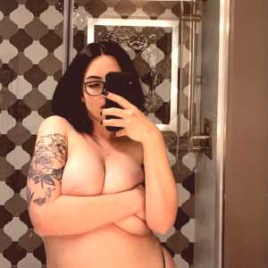 friendlywitch Nude OnlyFans Leaks