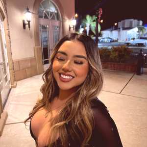 gisselle-next-door Nude OnlyFans Leaks