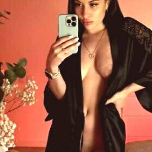 gloriosajaz98 Nude OnlyFans Leaks