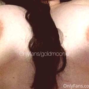 goldmoonie Nude OnlyFans Leaks