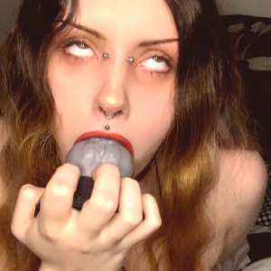 gothbabybrat Nude OnlyFans Leaks