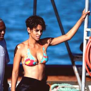 halle-berry Nude OnlyFans Leaks