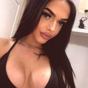 hamza-alexa Nude OnlyFans Leaks