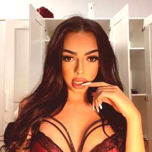 hamza-alexa Nude OnlyFans Leaks