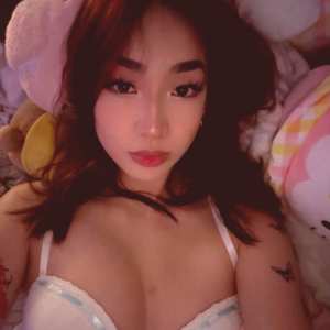 harmonee-yang Nude OnlyFans Leaks