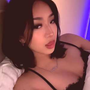 harmonee-yang Nude OnlyFans Leaks