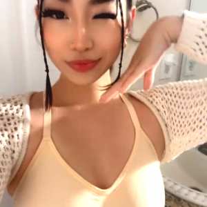 harmonee-yang Nude OnlyFans Leaks