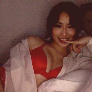 harmonee-yang Nude OnlyFans Leaks