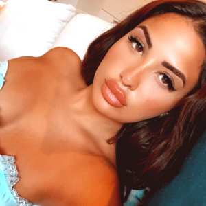 helia-soltani Nude OnlyFans Leaks