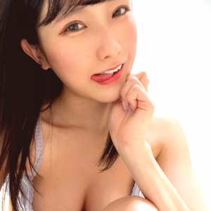 hikaru-miyanishi Nude OnlyFans Leaks