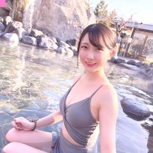 hikaru-miyanishi Nude OnlyFans Leaks