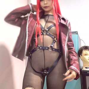 hitomi-kadorin-cosplay-2 Nude OnlyFans Leaks