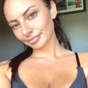 hollie-q Nude OnlyFans Leaks