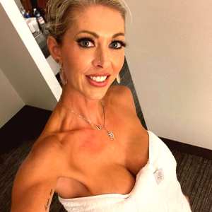 hollyhotwifevip Nude OnlyFans Leaks