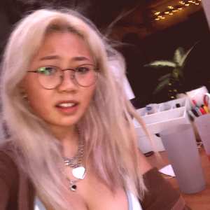 hollyliangg Nude OnlyFans Leaks