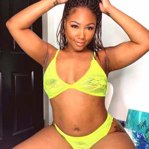 iluvchanell Nude OnlyFans Leaks