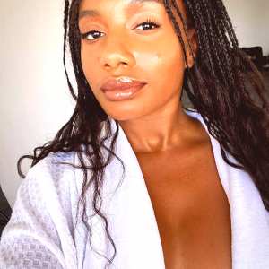 imani-hakim Nude OnlyFans Leaks