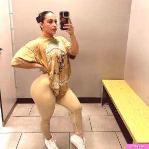 ireeneechaaveez Nude OnlyFans Leaks