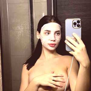 irinasivalnaya Nude OnlyFans Leaks