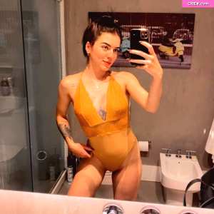 isa-bichara Nude OnlyFans Leaks