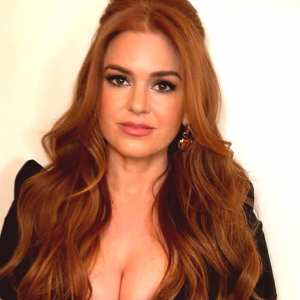 isla-fisher Nude OnlyFans Leaks