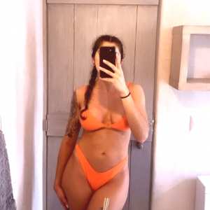 itzel25 Nude OnlyFans Leaks