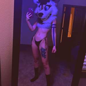 jadethefur Nude OnlyFans Leaks