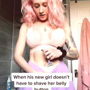 janet-devlin Nude OnlyFans Leaks