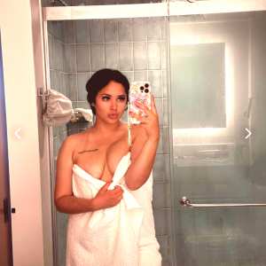 jasmine-villegas Nude OnlyFans Leaks