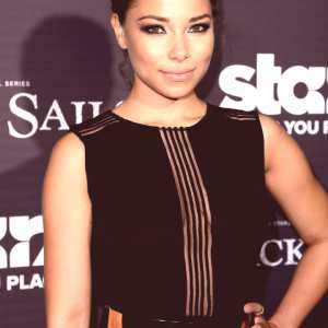 Jessica Parker Kennedy Nude Leaks Onlyfans