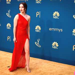 kaitlyn-dever Nude OnlyFans Leaks