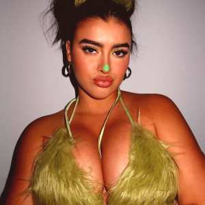 Kalani Hilliker Nude Leaks Onlyfans