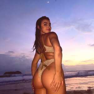 kalani-hilliker Nude OnlyFans Leaks