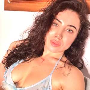 kara-xaen-1 Nude OnlyFans Leaks