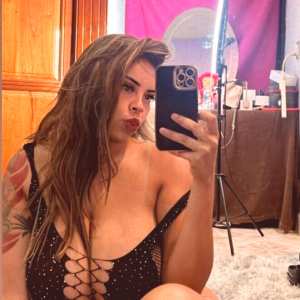 karen-garcia Nude OnlyFans Leaks