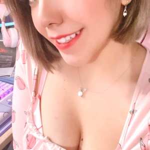 karin-usagi Nude OnlyFans Leaks