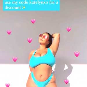 katelyn-folasade Nude OnlyFans Leaks