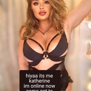 katherinebee Nude OnlyFans Leaks