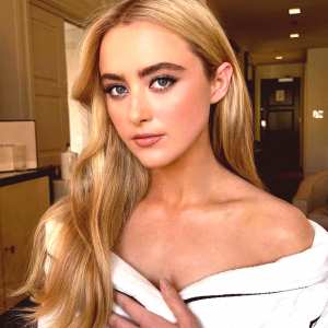 kathryn-newton Nude OnlyFans Leaks