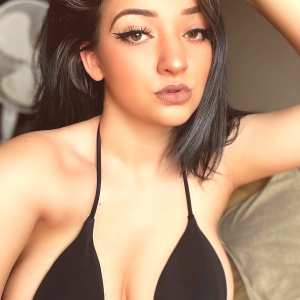 kayyllaa20 Nude OnlyFans Leaks