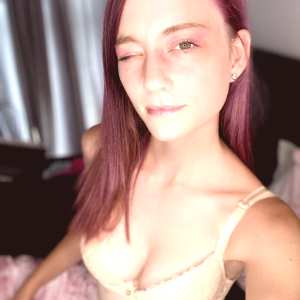 keeley-hadley Nude OnlyFans Leaks