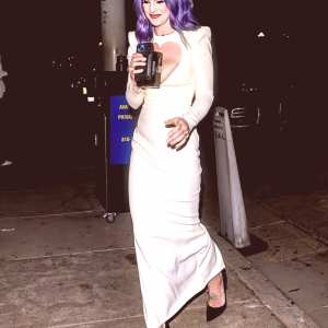 kelly-osbourne Nude OnlyFans Leaks