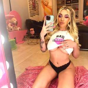 kendrasunderland Nude OnlyFans Leaks