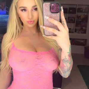 kendrasunderland Nude OnlyFans Leaks